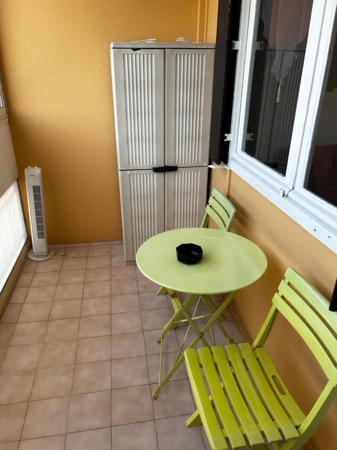 Studio Ideal Pour Cure Thermale Balaruc-les-Bains Εξωτερικό φωτογραφία
